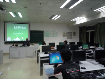 醫學信息工程學院（信息中心）深化校企合作，共筑教育軟件技術開發實踐新平臺